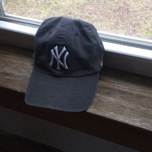New York Yankees baseball cap